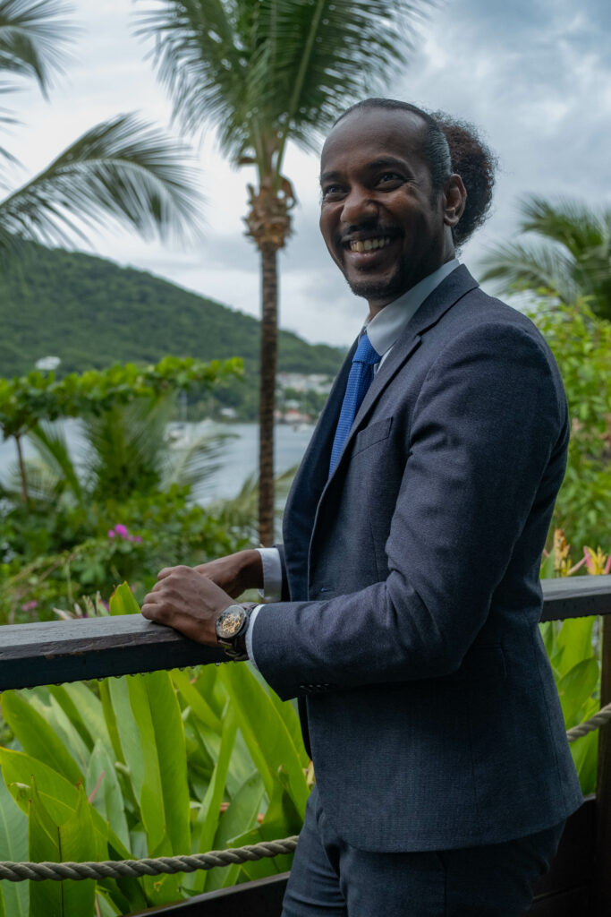 Rody TOLASSY, Député Européen de la Guadeloupe, disponible pour répondre à vos questions