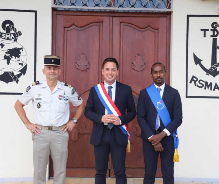 Rody Tolassy, député, en visite au RSMA en Guadeloupe